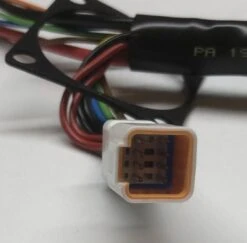 Brose Akku-Kabel Für Supercore-Akkus (T-Kabel) Mit 90° Abgewinkeltem Eukutec-Stecker -Shimano Store Bulls Brose Akkukabel Evo halbintegriert 2019 mit Wakeleitung Supercore T Stueck 90 Grad 23993 46c