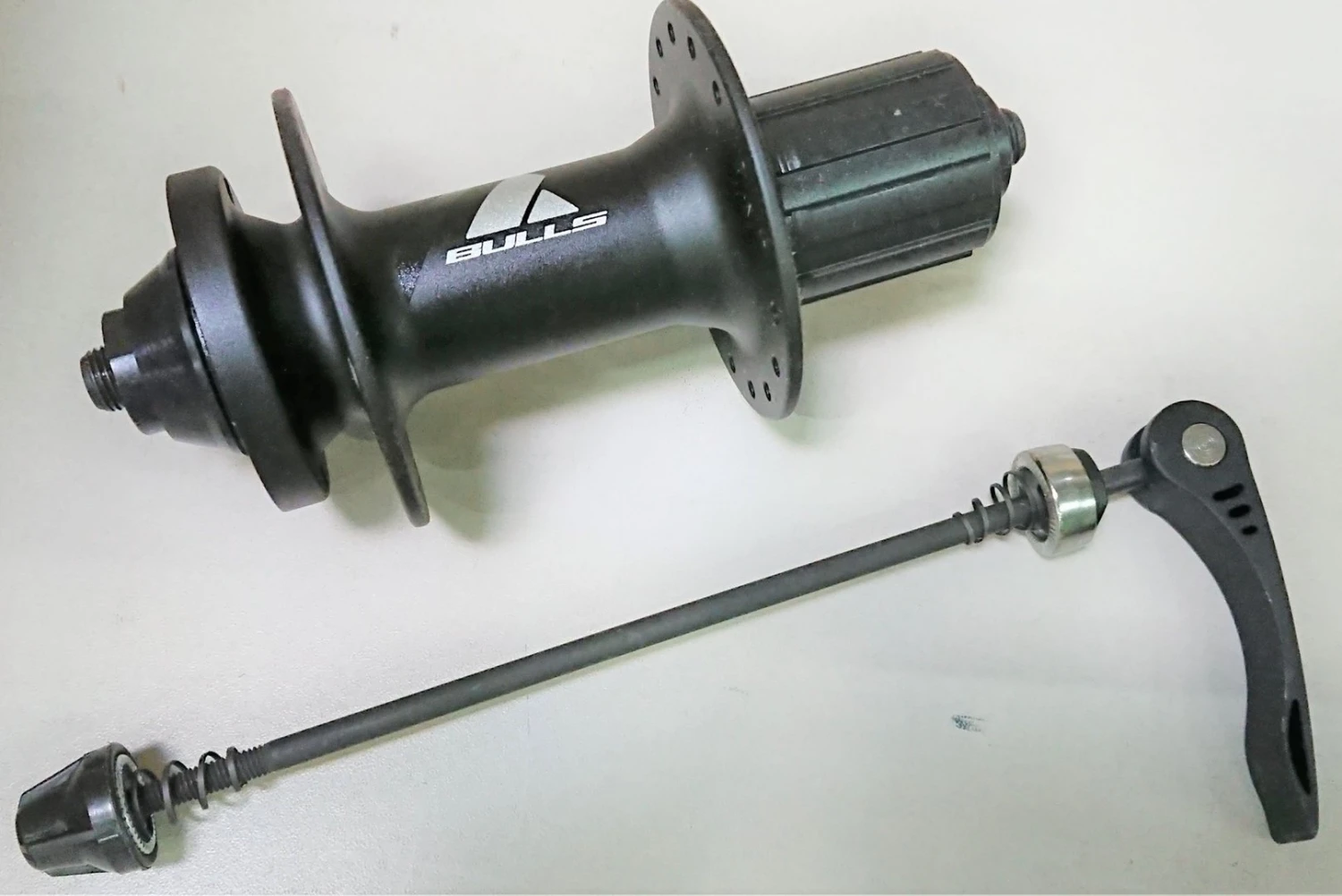 Formula DC-2241 8/9/10/11-fach Kassette 6-Loch Disc Mit Schnellspanner Schwarz 141mm 32 Loch