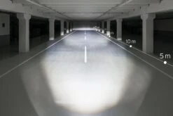 Bumm Lumotec IQ-X Sensor Plus Mit Tagfahrlicht Schwarz 11 Bumm Lumotec IQ-X Sensor Plus Mit Tagfahrlicht Schwarz -Shimano Store Lampe Scheinwerfer Bumm Lumotec IQ X T Sensor Plus schwarz 164RTSNDI 01 070 20667 4006021010253d