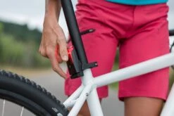 MonkeyLink ML-Light Recharge 30 Lux Set Mit USB-Anschluss -Shimano Store Rear Einsetzen 2