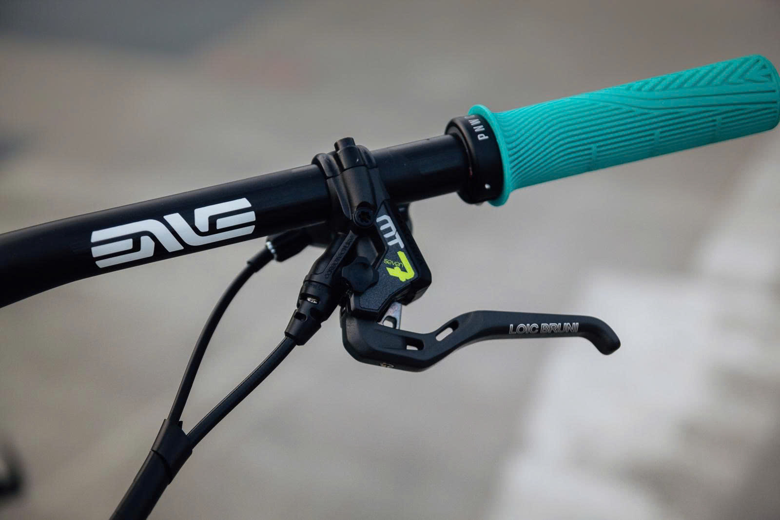 Shimano Store -Shimano Store z6773720008033 6a061b5e8936a6545ade76027336bfcb